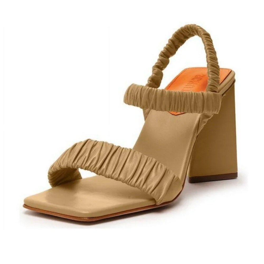 SCHUTZ Lirah Nappa Leather Sandals Size 9 Honey Beige